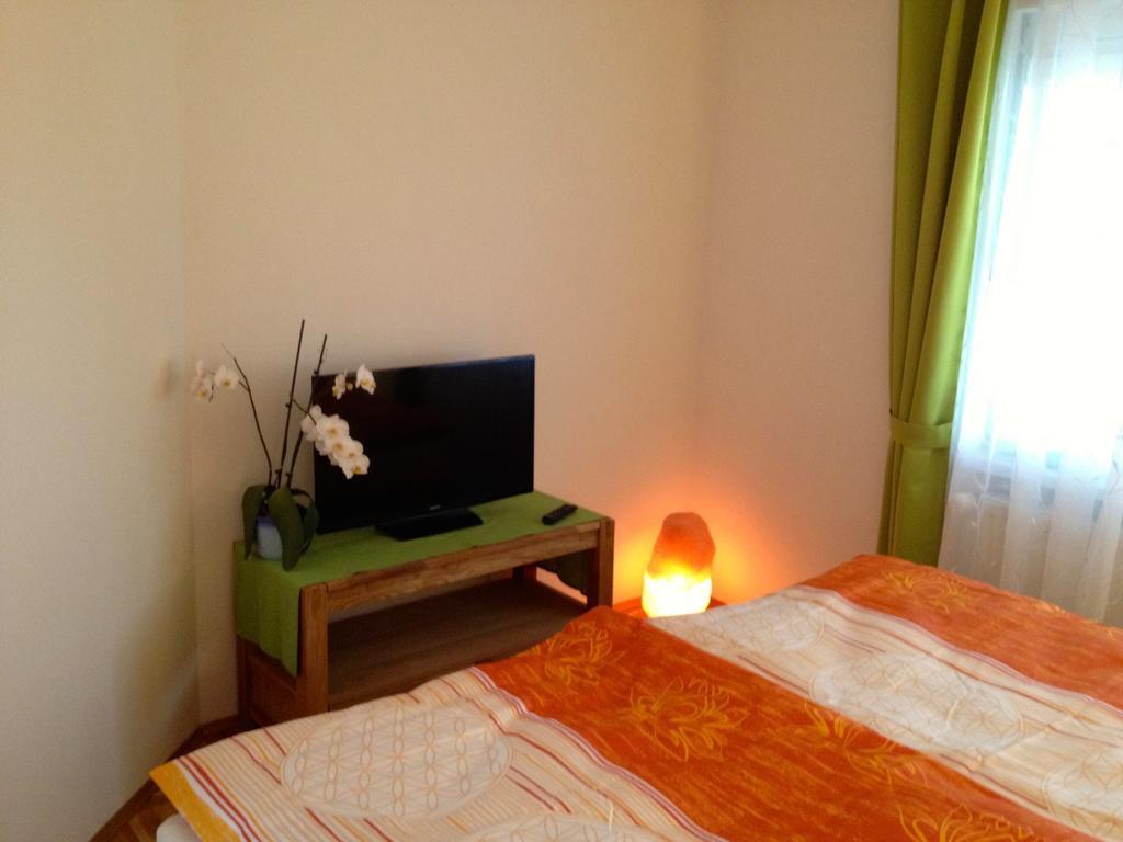 Apartamento Haus Ferdinand Fernitz Exterior foto